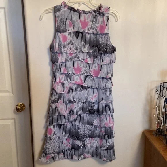 DRESS BARN RUFFLED DRESS - Picture 4 of 8